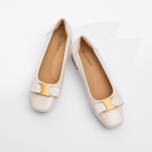 Load image into Gallery viewer, Audrey Mid-heeled Shoes, White