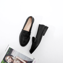Load image into Gallery viewer, Soft Loafers, Classic
