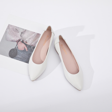 Load image into Gallery viewer, Fairy Garden, Ivory