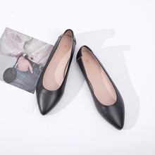 Load image into Gallery viewer, Extremely Soft Flats Shoes, Black