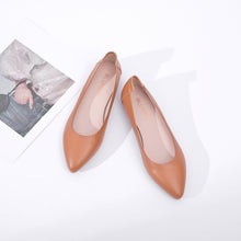 Load image into Gallery viewer, Extremely Soft Flats Shoes, Caramel