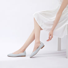 Load image into Gallery viewer, Extremely Soft Flats Shoes, Lady Grey