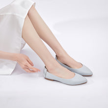 Load image into Gallery viewer, Extremely Soft Flats Shoes, Lady Grey
