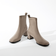 Load image into Gallery viewer, Lorencz Boots, Burlywood【PRE-ORDER】