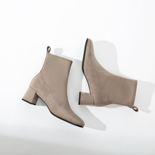 Load image into Gallery viewer, Lorencz Boots, Burlywood【PRE-ORDER】