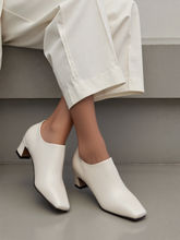 Load image into Gallery viewer, Anmut Loafers, Whisper White