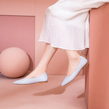 Load image into Gallery viewer, Extremely Soft Flats Shoes, Lady Grey