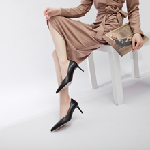 Load image into Gallery viewer, Eternal Pumps, Black