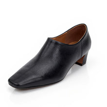 Load image into Gallery viewer, Anmut Loafers, Midnight
