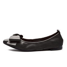 Load image into Gallery viewer, Bowie Flats Shoes, Black
